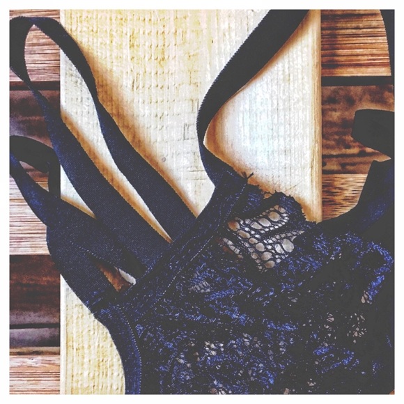 ༟༟About — ⁺ ! 🌙 US ♡ - Picture 3 of 6